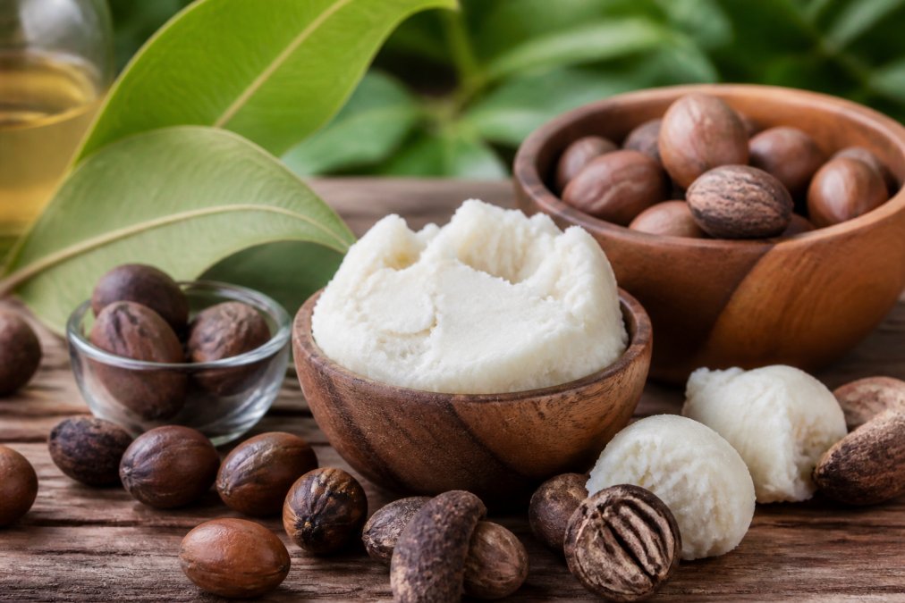 Benefits of Using Raw Shea Butter: A 2026 Guide