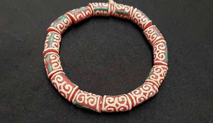 Adinkra Glass Beads, 14 Red and Cream Humility and Strength Beads, AAB# 1655