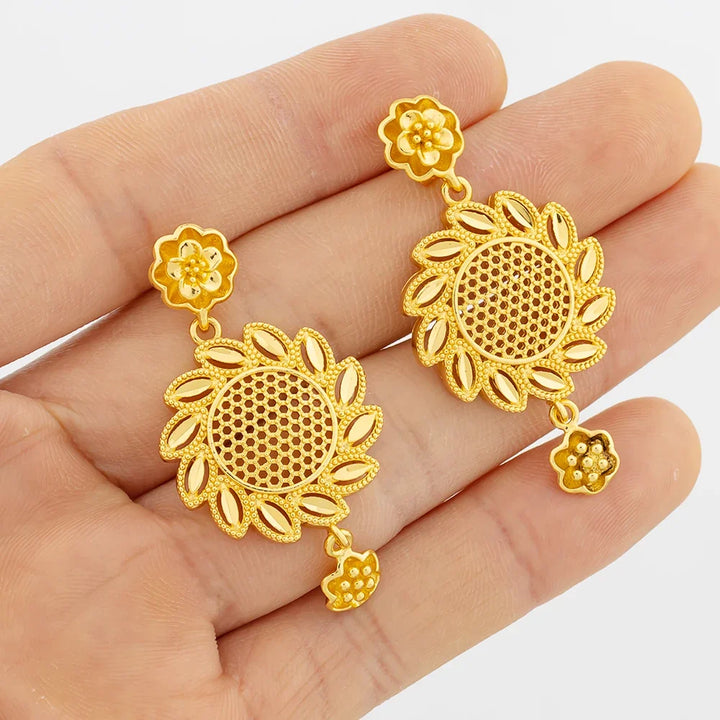 Round Jewelry Set Design for Women African Hot Sale Copper Hoop Earrings Flower Necklace Gold Plated Pendant Party Wedding Gifts
