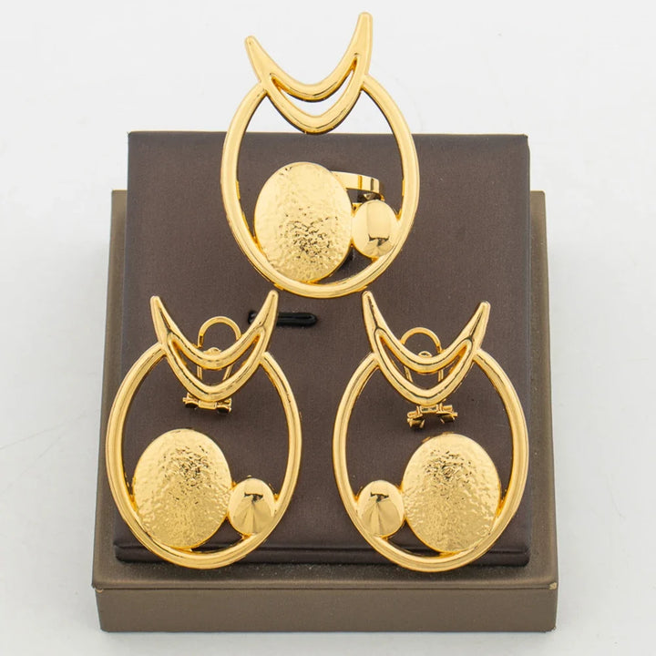 Lovely Earrings with Ring Set for African Bridal 18k Gold Color Clip Earrings and Finger Ring Elegant Dubai Jewelry Accessories