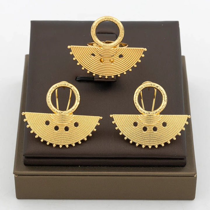 Fashion Earrings Jewelry for Women 18k Gold Plated Clip Earrings and Finger Ring Party Gift for African Dubai Copper Jewelry Set