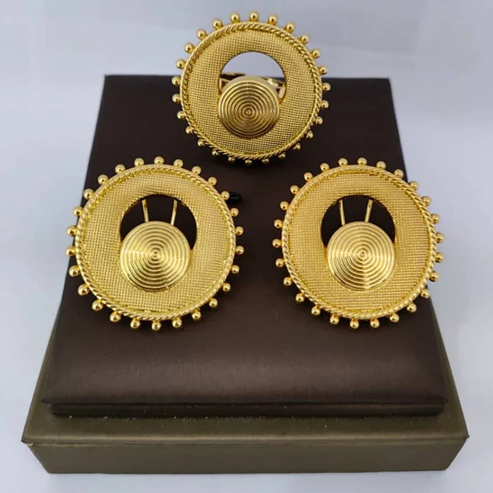 Dubai Gold Color Earrings with Ring Set for Bride Women Fashion Ear Clip and Finger Ring 2Pcs Set for Engagement African Daily