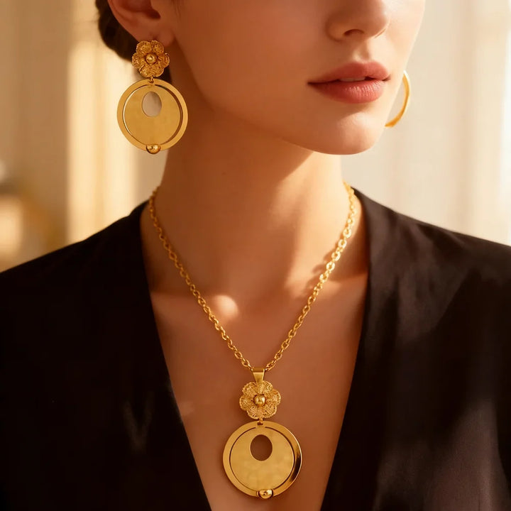 African Gold Color Women Necklace and Earrings Trend Dubai Flower Hollow Out Jewelry Set Gift For Party Wedding Daily Accessorie