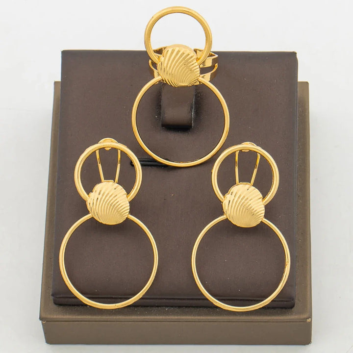 Lovely Earrings with Ring Set for African Bridal 18k Gold Color Clip Earrings and Finger Ring Elegant Dubai Jewelry Accessories
